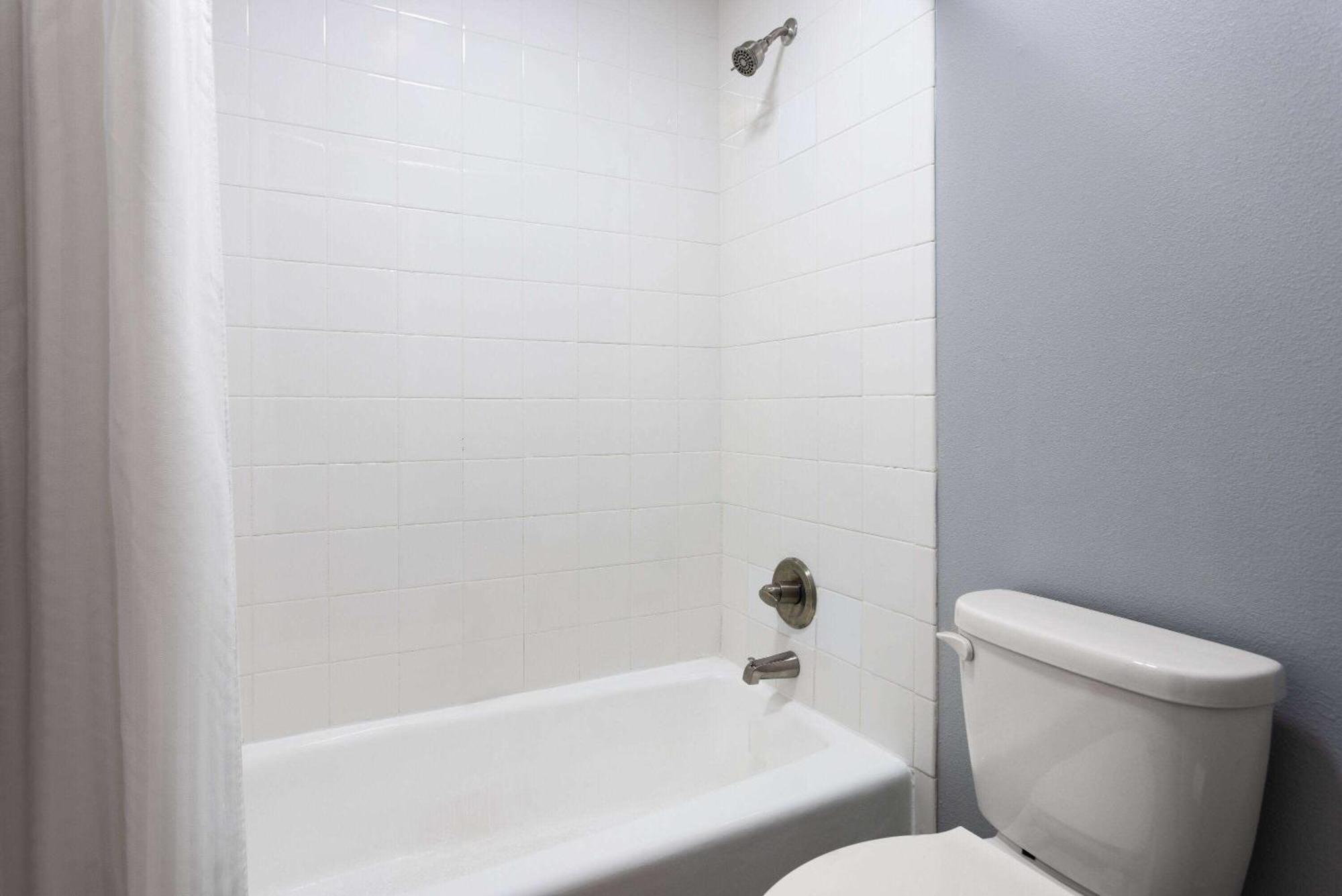 Hawthorn Extended Stay By Wyndham Columbia-Ft Jackson מראה חיצוני תמונה