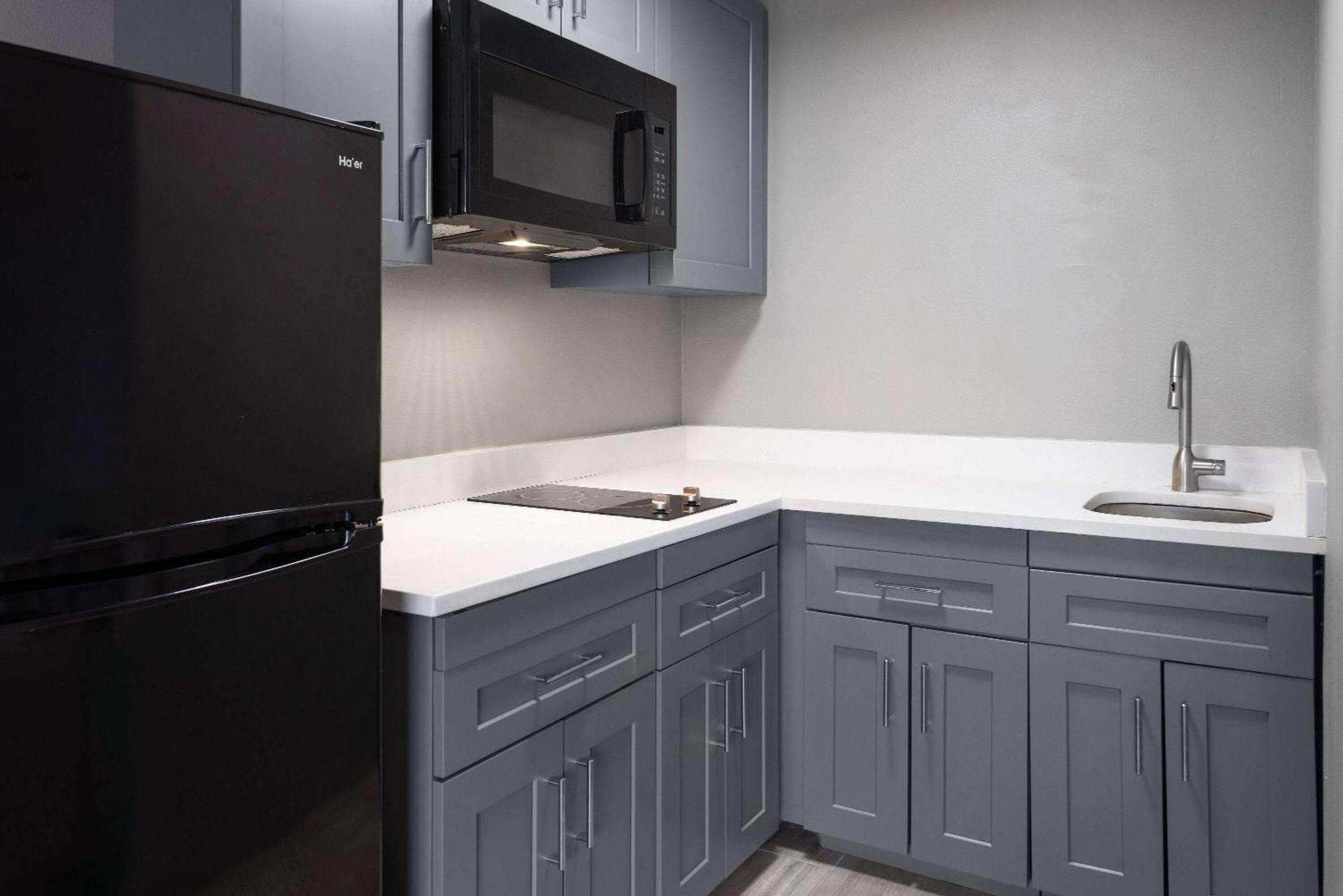 Hawthorn Extended Stay By Wyndham Columbia-Ft Jackson מראה חיצוני תמונה